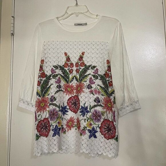 DESIGUAL white lace embroidered floral pattern blouse size Small - Picture 1 of 4